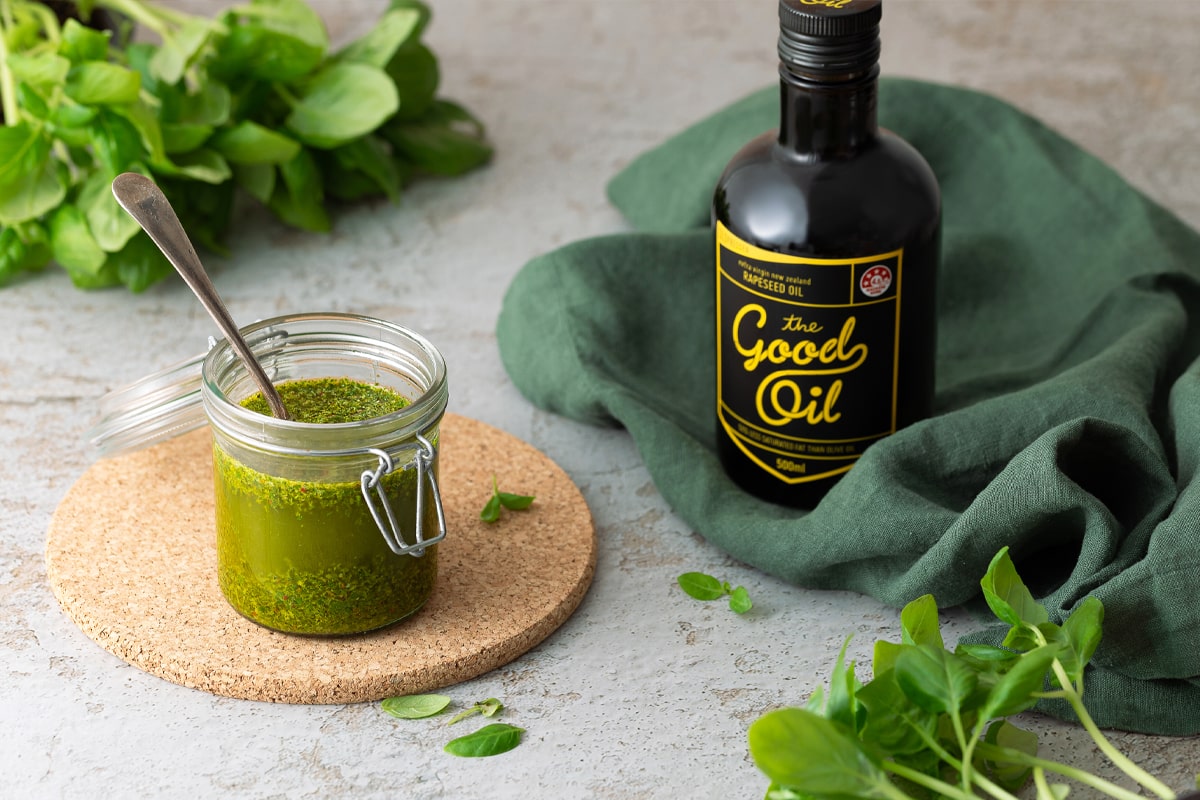 the-good-oil-basil-oil