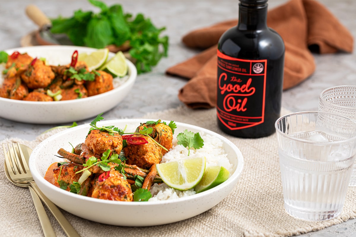thai-chicken-meatball-curry