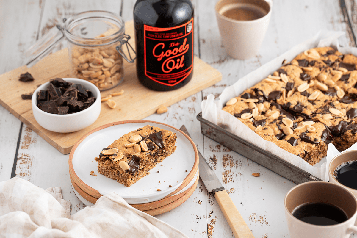 chocolate-peanut-butter-oat-bars